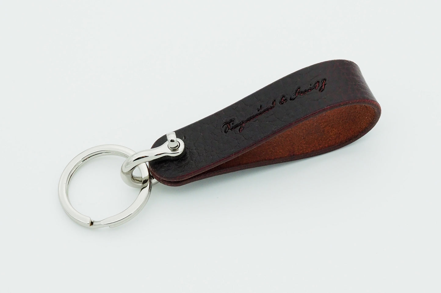 Schlüsselanhänger - Dunkelrot / Gemillt / Chrom
